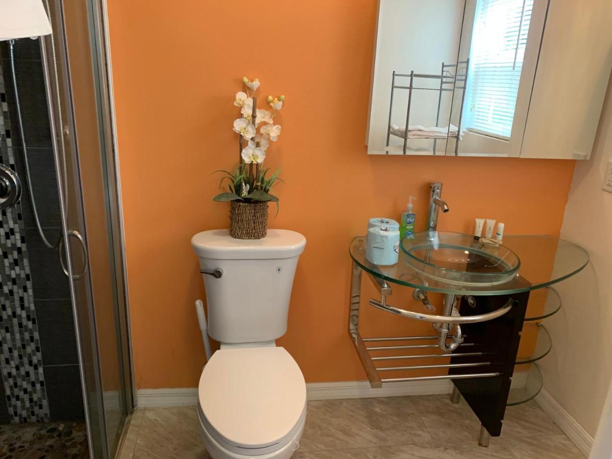 ~ Cozy In-Law Apartment Close To Siesta Key ~ Sarasota Luaran gambar