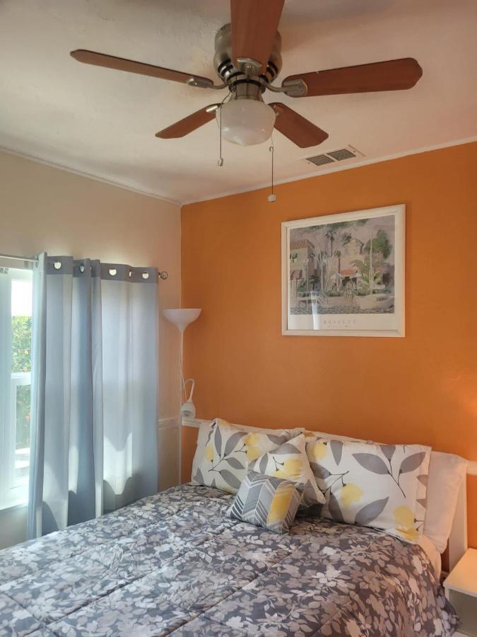 ~ Cozy In-Law Apartment Close To Siesta Key ~ Sarasota Luaran gambar